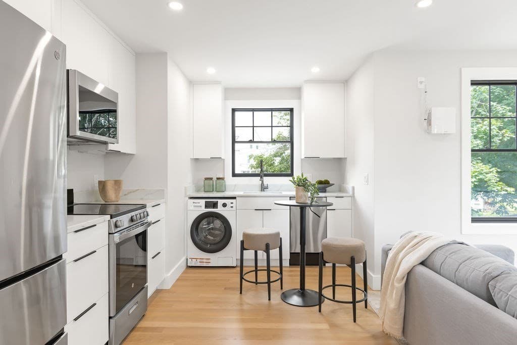 43 Crafts Street, Newton MA 02458 photo 15