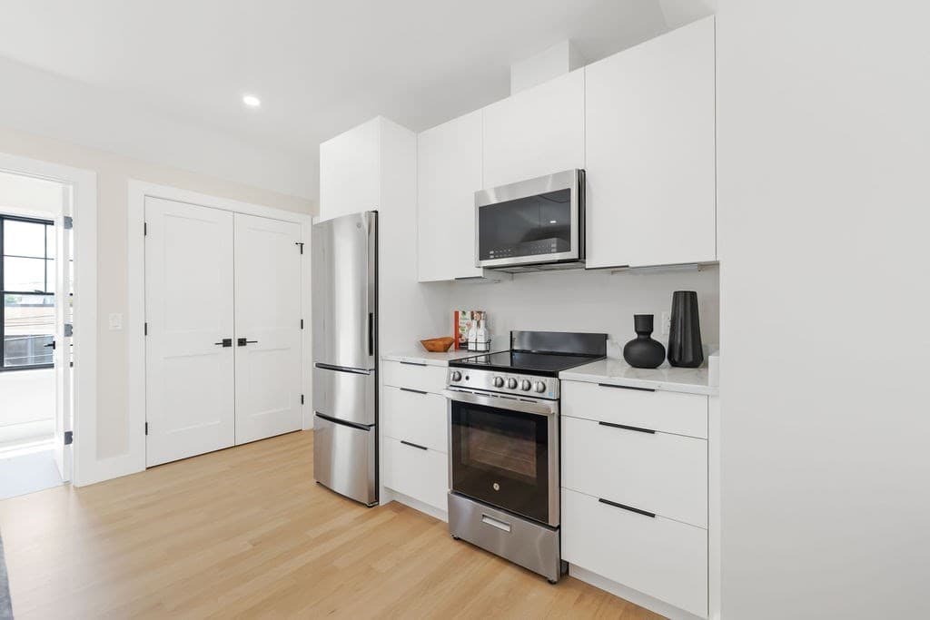 43 Crafts Street, Newton MA 02458 photo 25