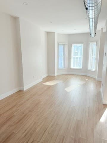 5-9 Family at 99-103 Westford Street, Lowell MA 01851, Lowell, photo 4 of 22