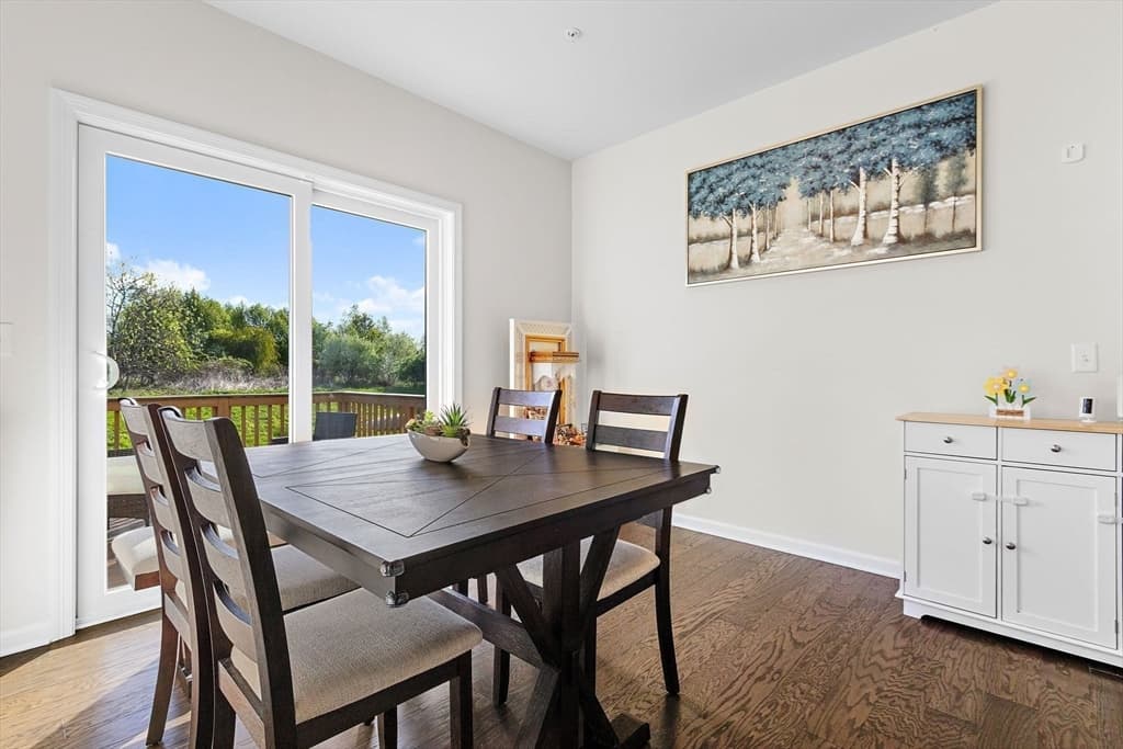 Condominium at 30 Magnolia Drive # 30, Hopkinton MA 01748, photo 12 of 38