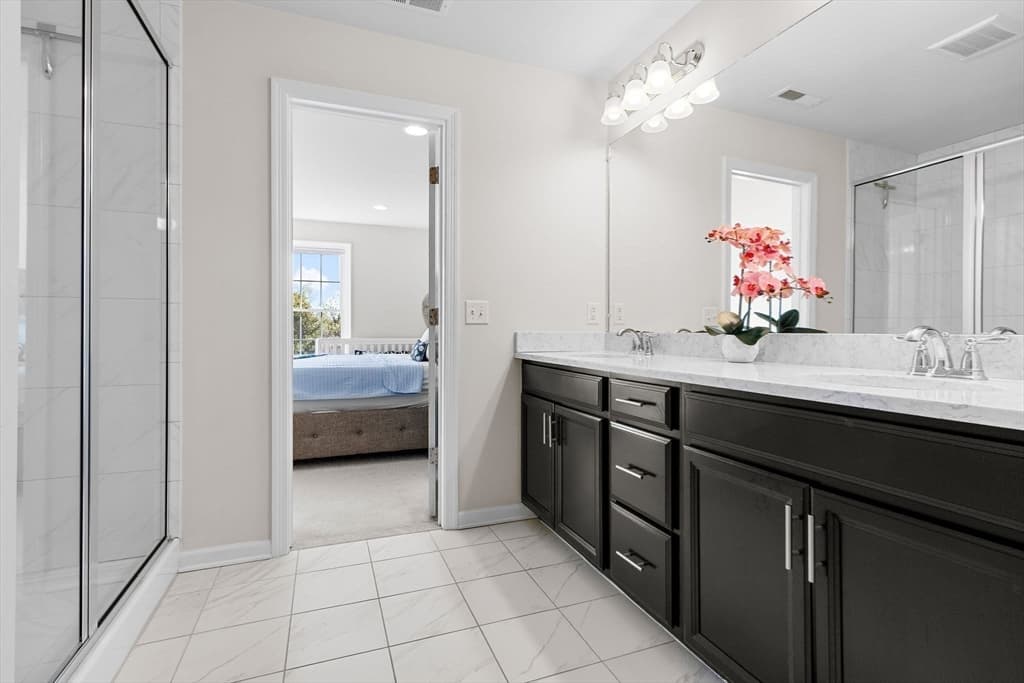 Condominium at 30 Magnolia Drive # 30, Hopkinton MA 01748, photo 20 of 38