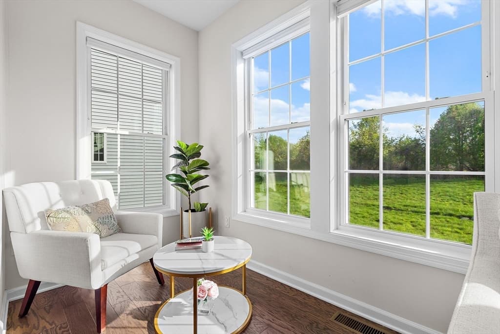 Condominium at 30 Magnolia Drive # 30, Hopkinton MA 01748, photo 11 of 38