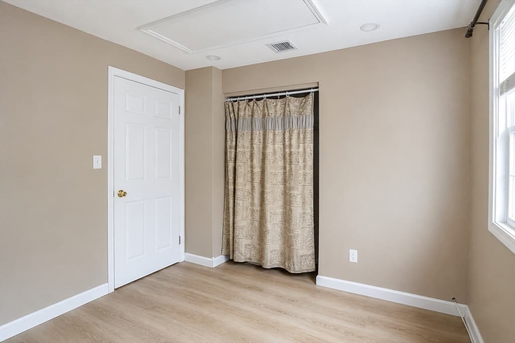 Single Family Residence at 5 Elsie Rd, Brockton MA 02302, photo 17 of 19