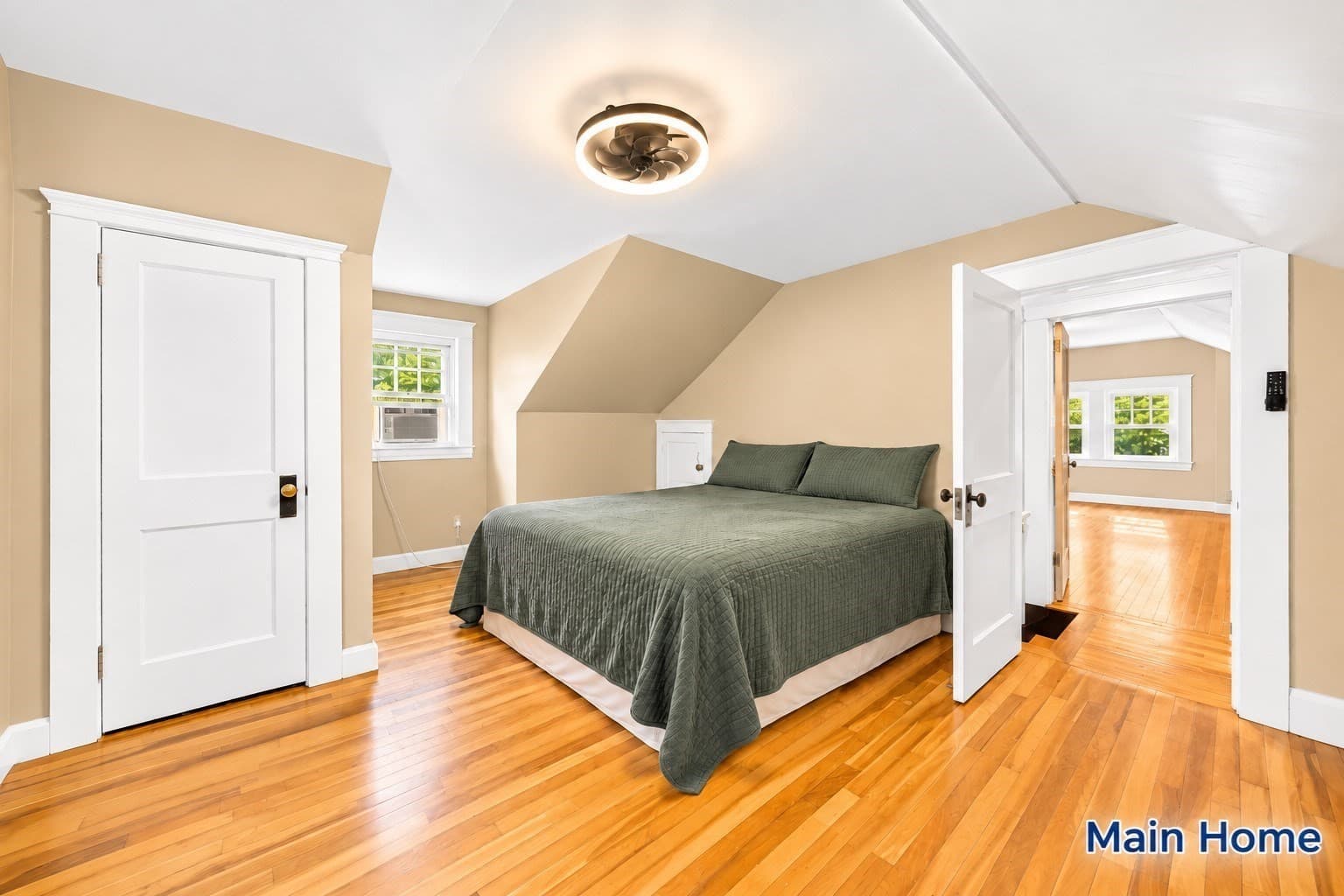 Single Family Residence at 15-17 Pleasant St, Lunenburg MA 01462, photo 9 of 19