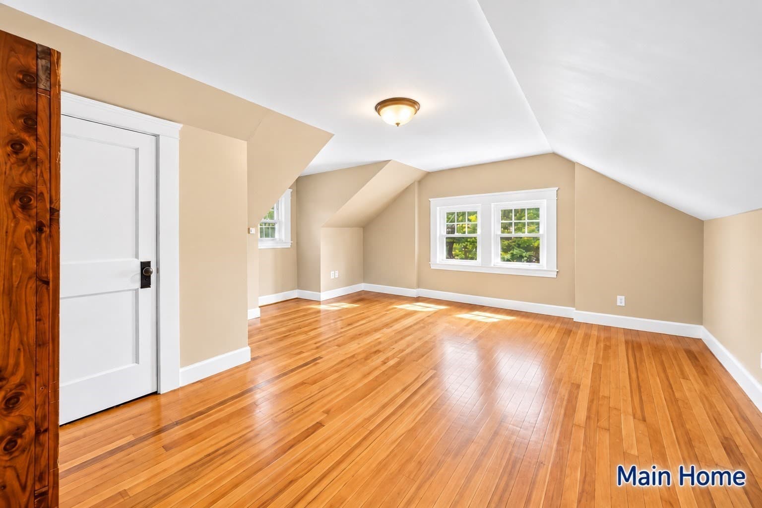 Single Family Residence at 15-17 Pleasant St, Lunenburg MA 01462, photo 8 of 19