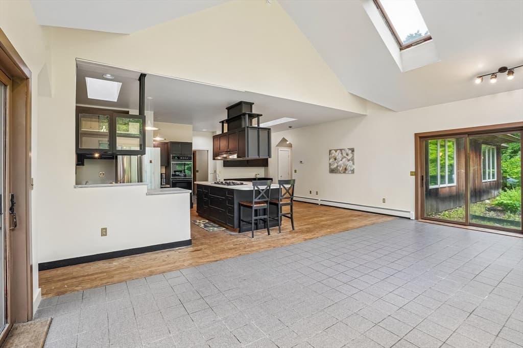 76 Foster Rd, Ashby MA 01431 photo 9