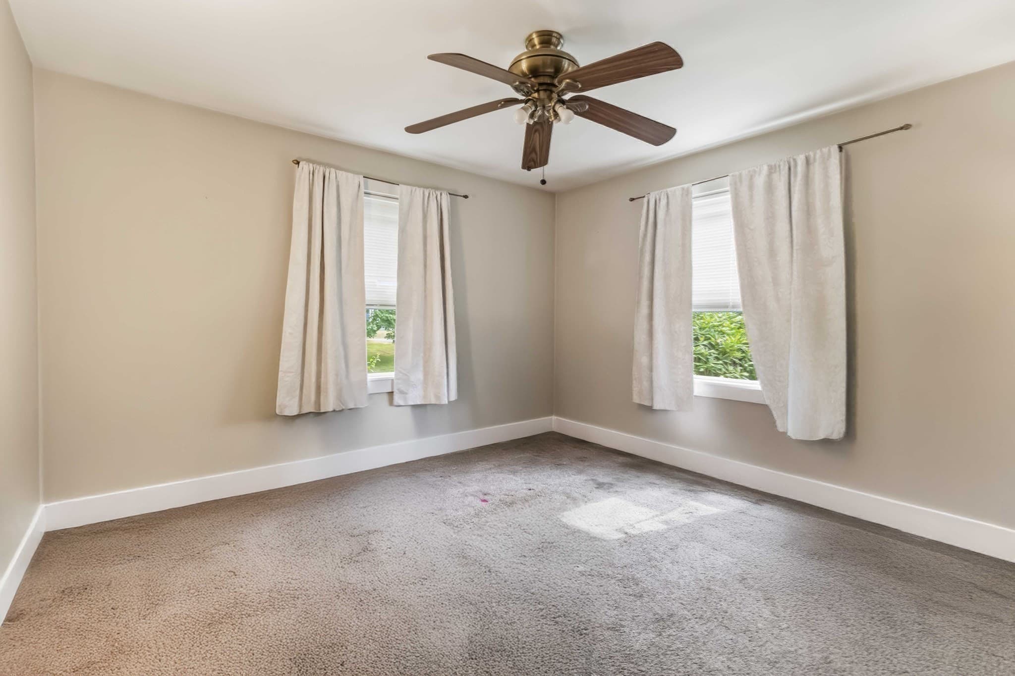 Single Family Residence at 14 Highland Ave, Taunton MA 02780, photo 24 of 34