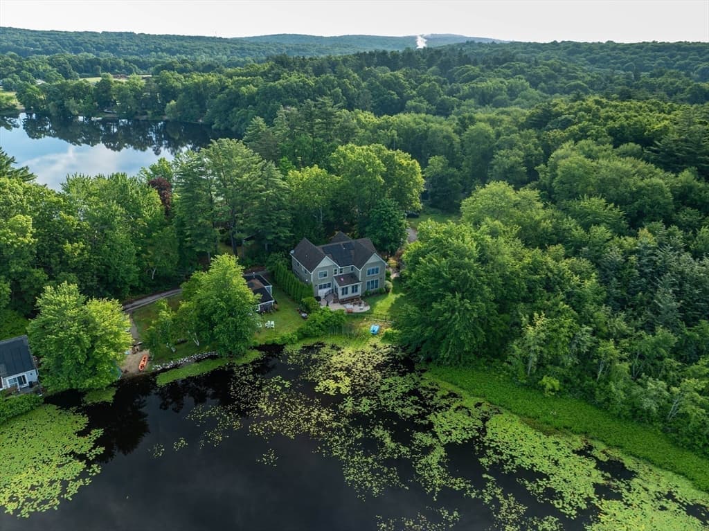 Single Family Residence at 20 Bungalow Point, Wilbraham MA 01095, Wilbraham, photo 2 of 38