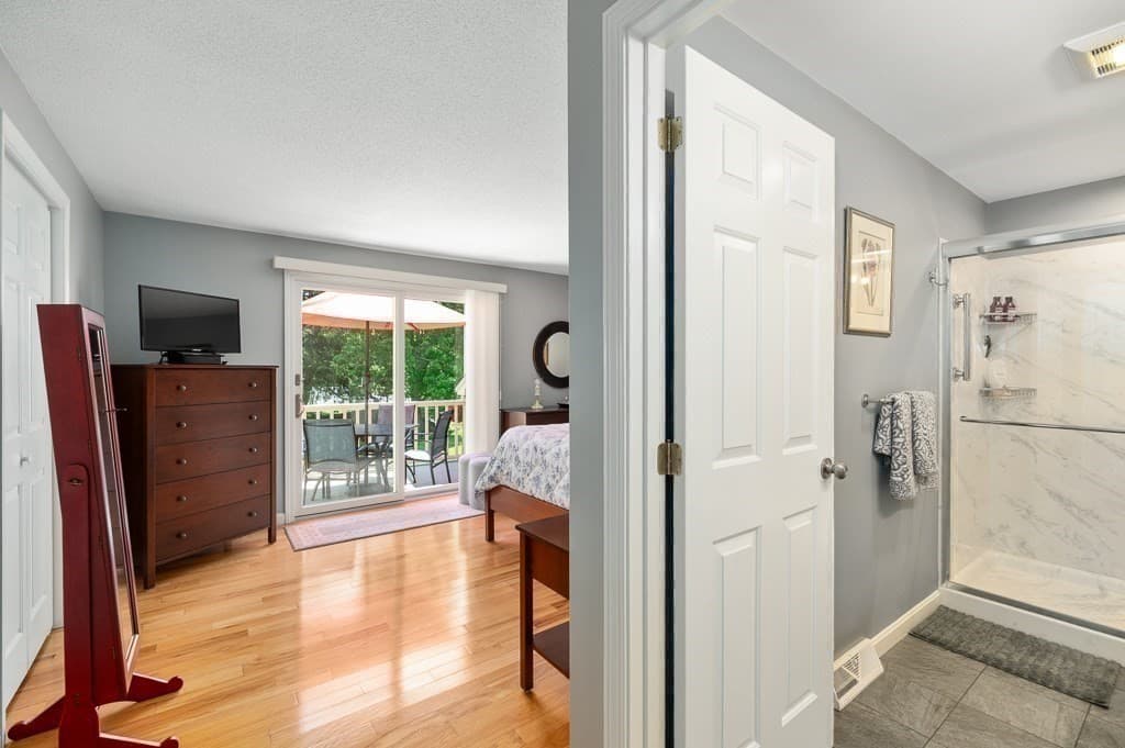 Condominium at 95 Village Post Road # 95, Danvers MA 01923, photo 13 of 34