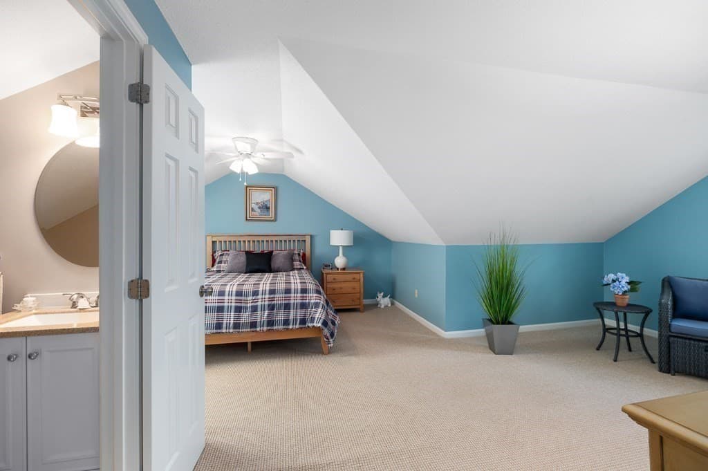 Condominium at 95 Village Post Road # 95, Danvers MA 01923, photo 19 of 34