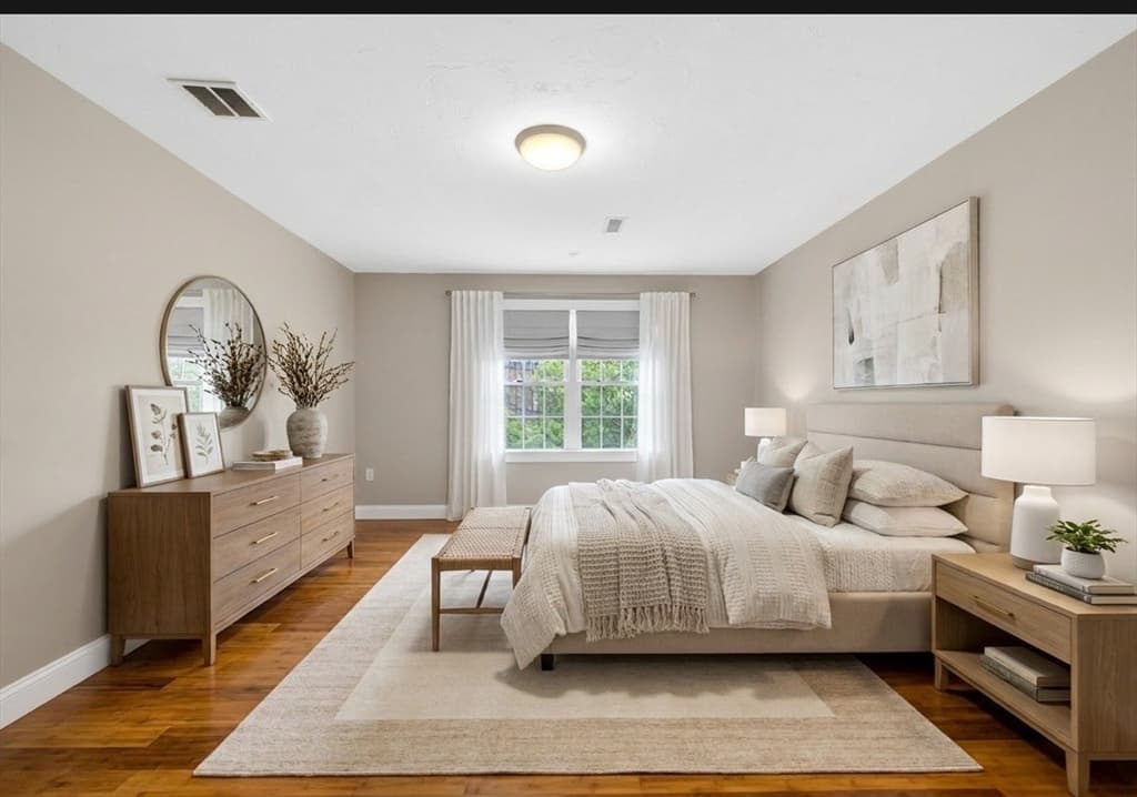 Condominium at 271 Draper St # 4, Fall River MA 02724, photo 12 of 28