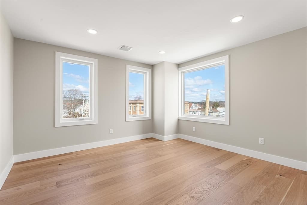 Condominium at 312 Newton Street # 2A, Waltham MA 02453, photo 23 of 28
