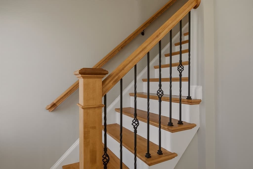 8 Princeton Circle, Fall River MA 02724 photo 17