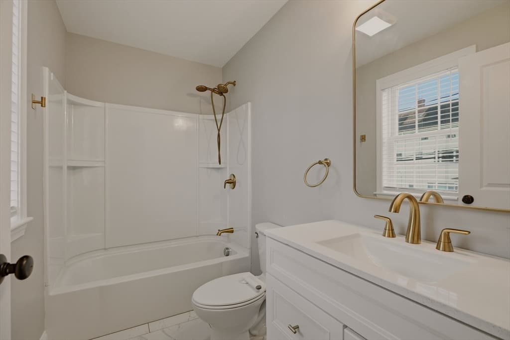 8 Princeton Circle, Fall River MA 02724 photo 20