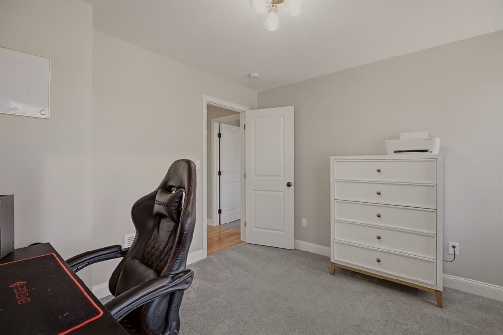 8 Princeton Circle, Fall River MA 02724 photo 33