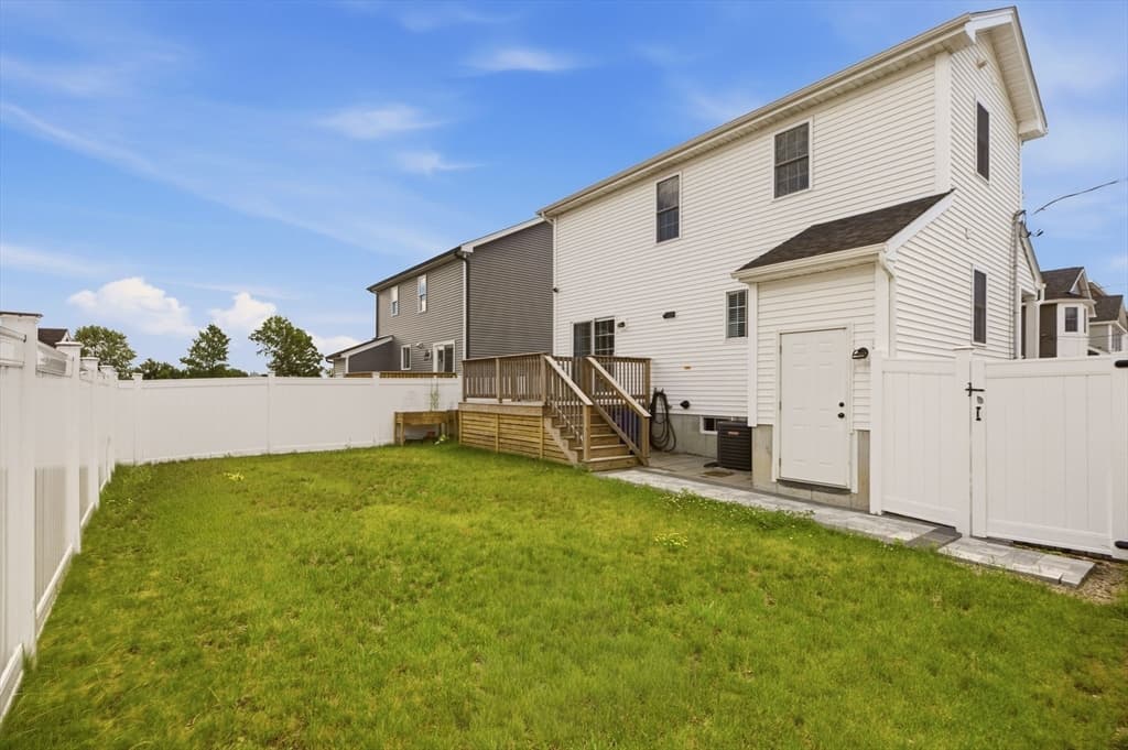 8 Princeton Circle, Fall River MA 02724 photo 37