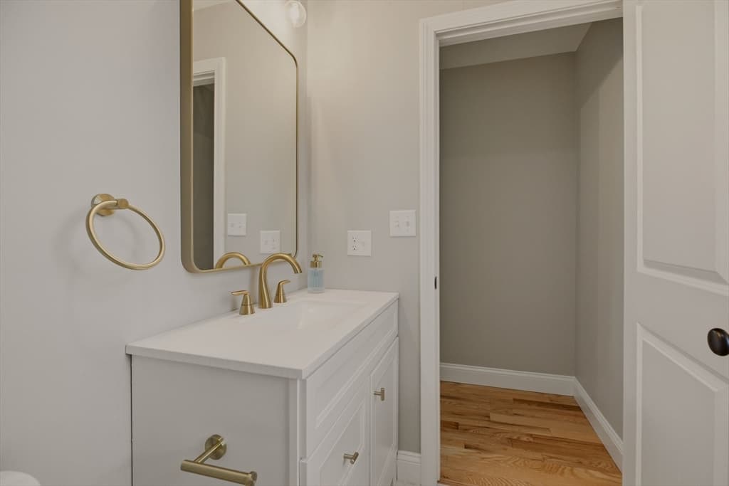 8 Princeton Circle, Fall River MA 02724 photo 19