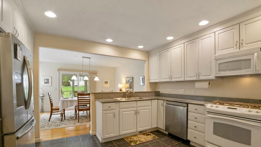 19 Imperial Ct # 19, Westborough MA 01581 photo 14