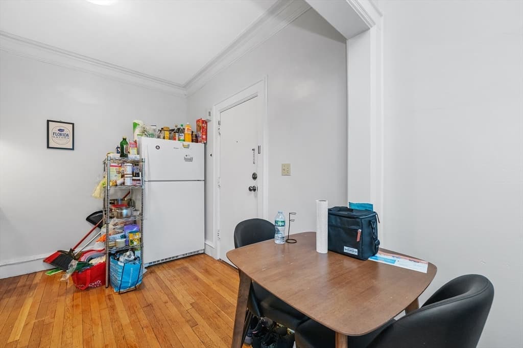 Condominium at 21 Park Vale Ave # 2, Boston MA 02134, Boston, photo 8 of 28