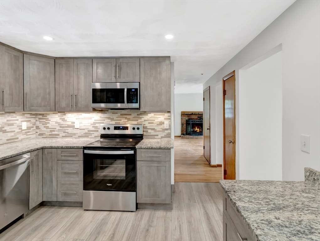 30 Keans Road, Burlington MA 01803 photo 13