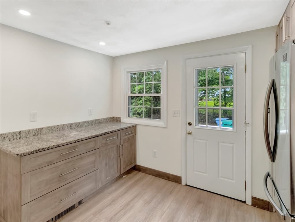 30 Keans Road, Burlington MA 01803 photo 9
