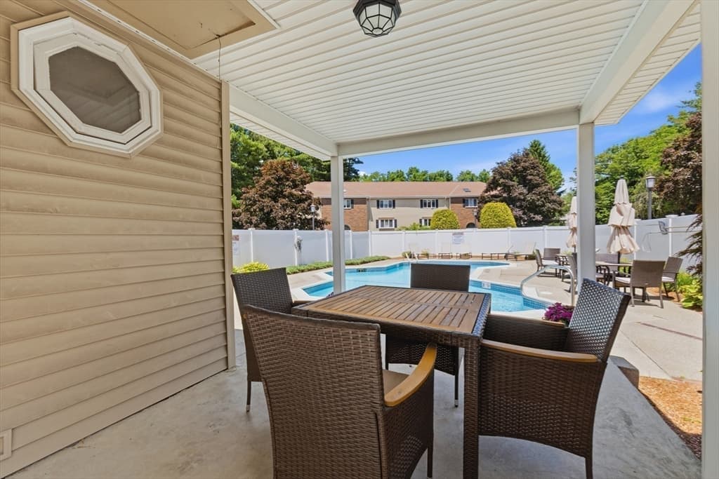 Condominium at 305 Salem St # 312, Woburn MA 01801, Woburn, photo 37 of 39