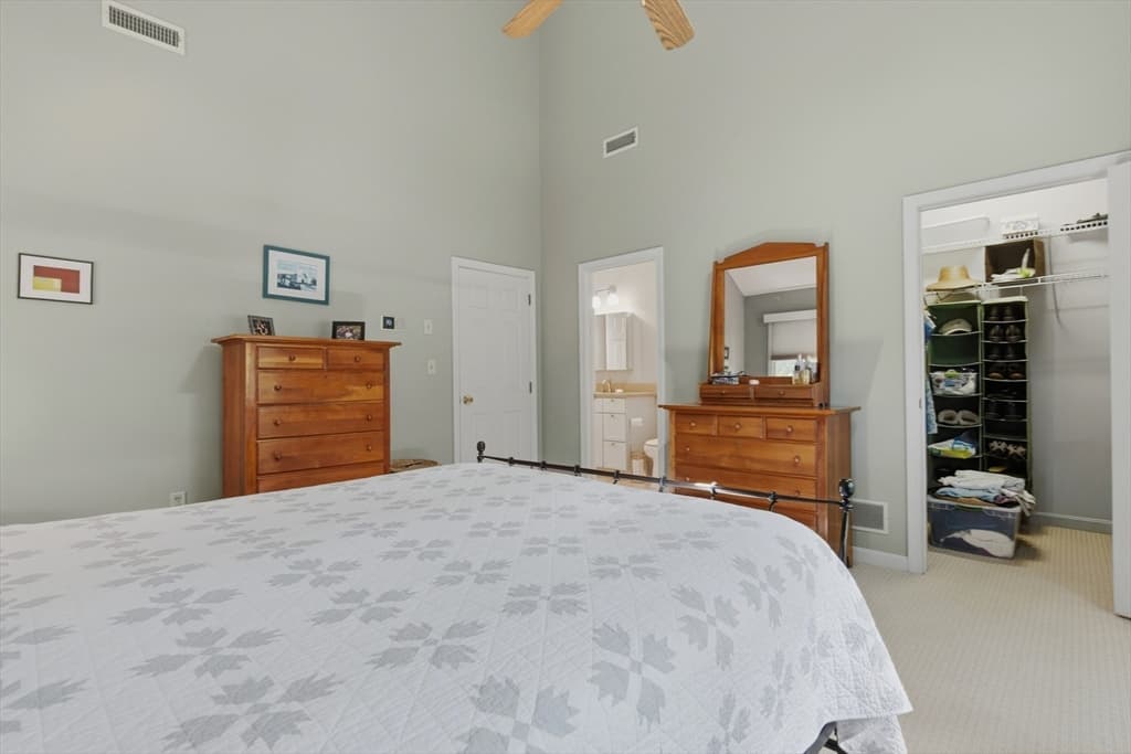 Condominium at 305 Salem St # 312, Woburn MA 01801, Woburn, photo 21 of 39