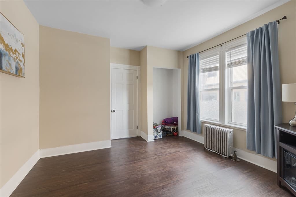 4 Family at 1152 Dorchester Ave, Boston MA 02125, Boston, photo 6 of 38