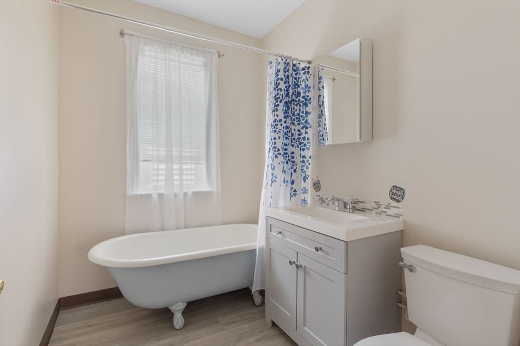 4 Family at 1152 Dorchester Ave, Boston MA 02125, Boston, photo 10 of 38