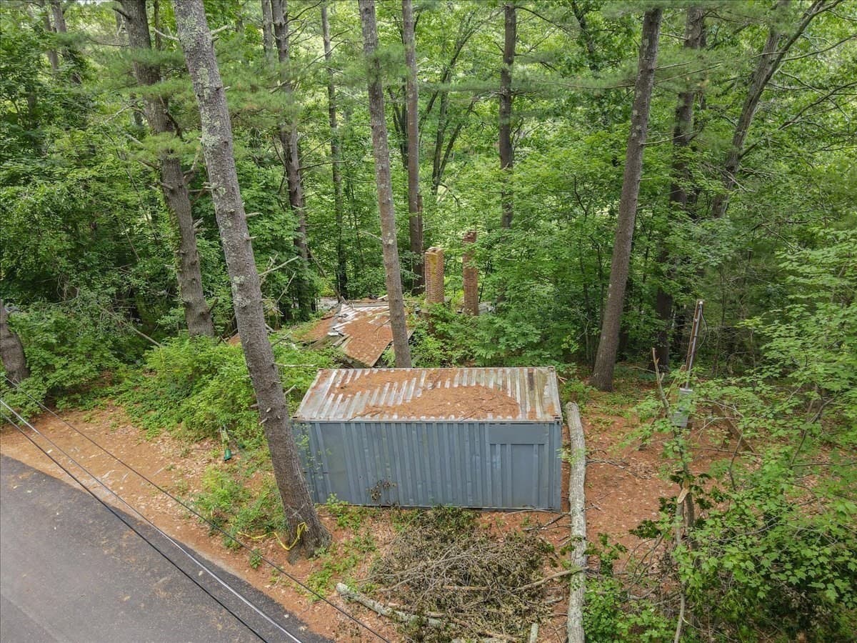 Residential at 9 Georgia Rd, Groton MA 01450, photo 3 of 28