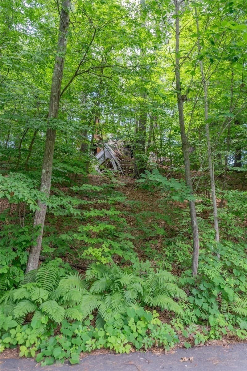 Residential at 9 Georgia Rd, Groton MA 01450, photo 20 of 28
