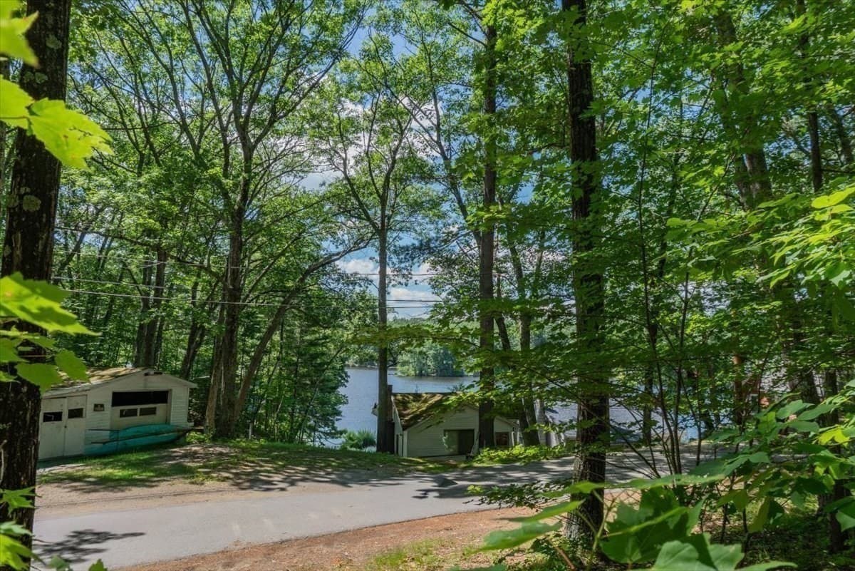 Residential at 0 Alder Rd, Groton MA 01450, photo 3 of 16
