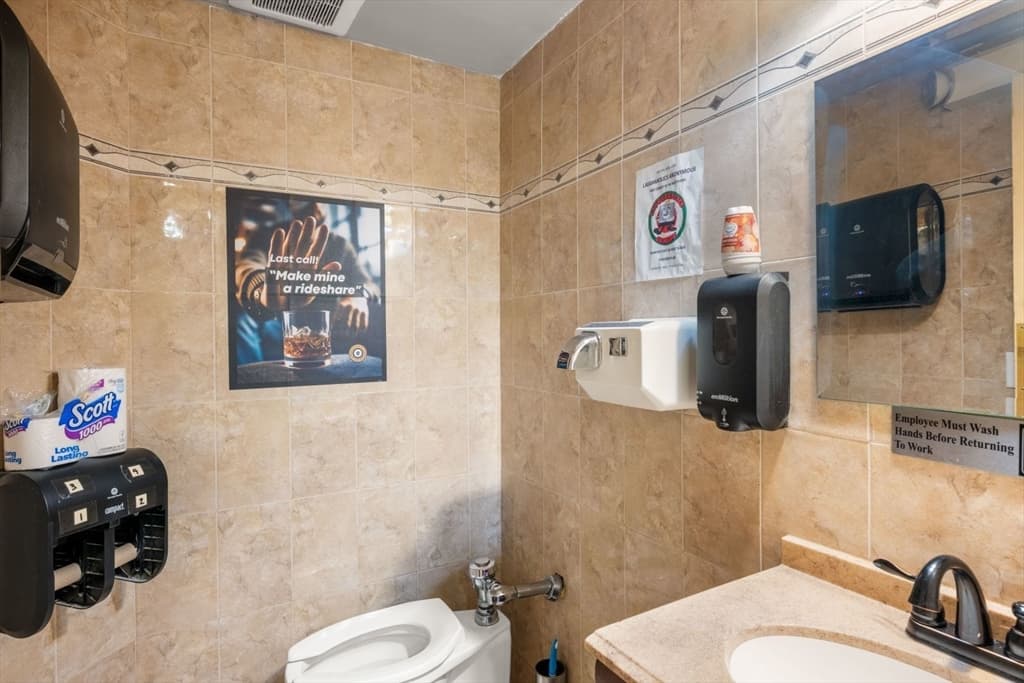 Business Opportunity at 76 Salem Street, Boston MA 02113, Boston, photo 13 of 42