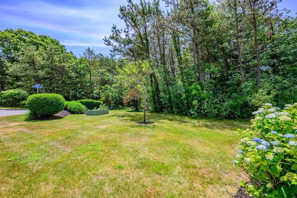 Single Family Residence at 29 Water View Circle, Barnstable MA 02632, photo 28 of 29
