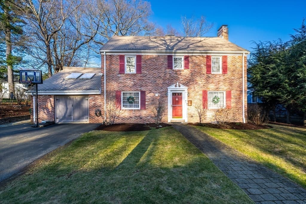 Single Family Residence at 17 Woodhaven Rd, Newton MA 02468, Newton, photo 41 of 41