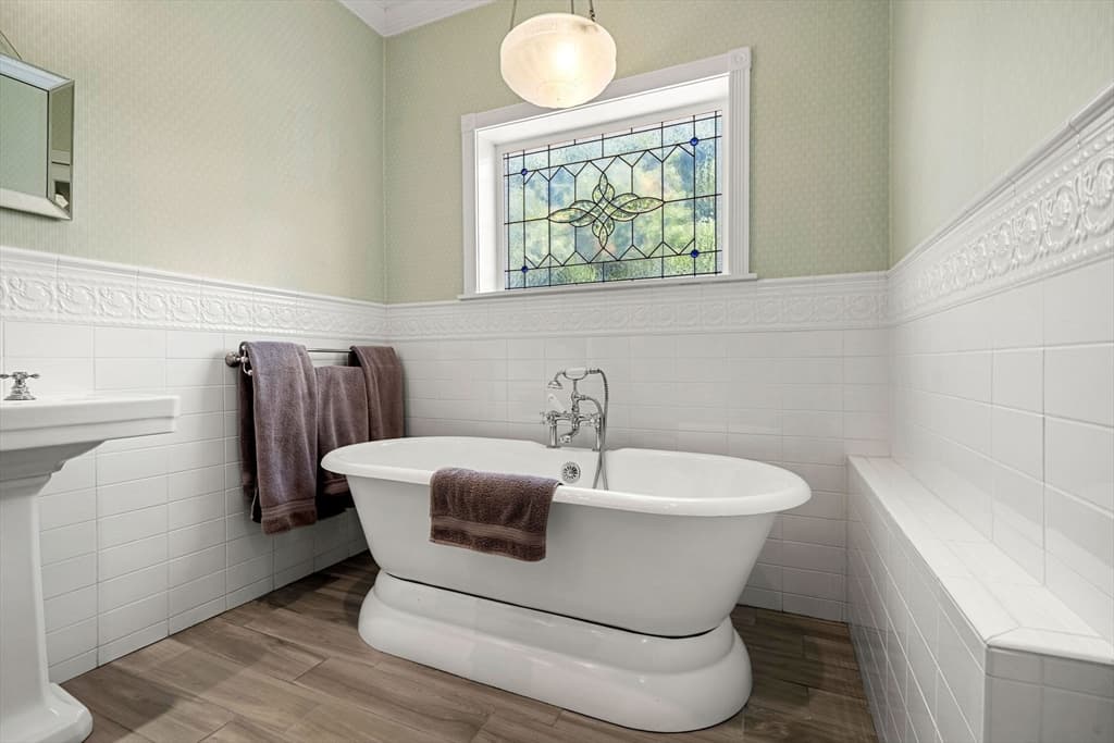 Single Family Residence at 32 Belmont Ave, Lowell MA 01852, Lowell, photo 20 of 37