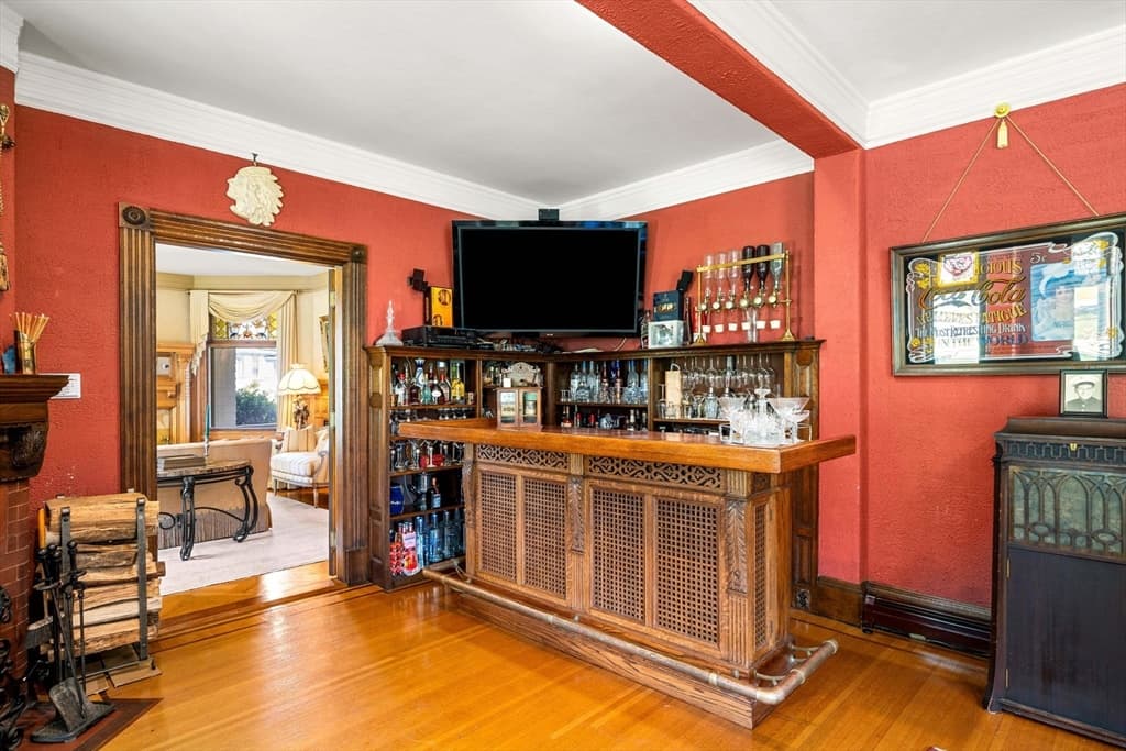 Single Family Residence at 32 Belmont Ave, Lowell MA 01852, Lowell, photo 9 of 37