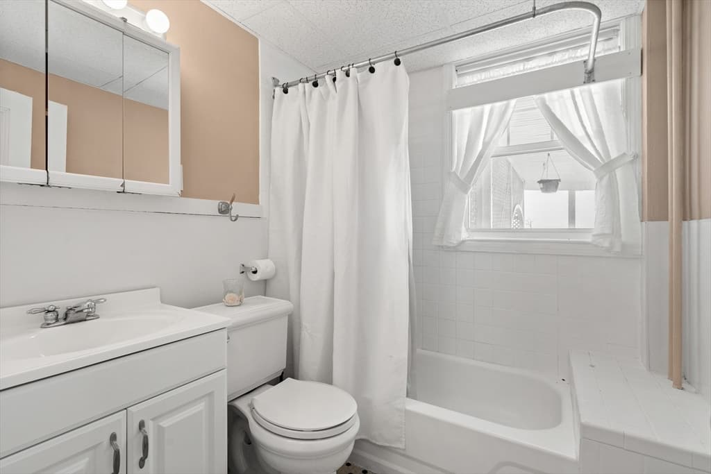 Condominium at 299 Nahant Road # 9, Nahant MA 01908, photo 20 of 27