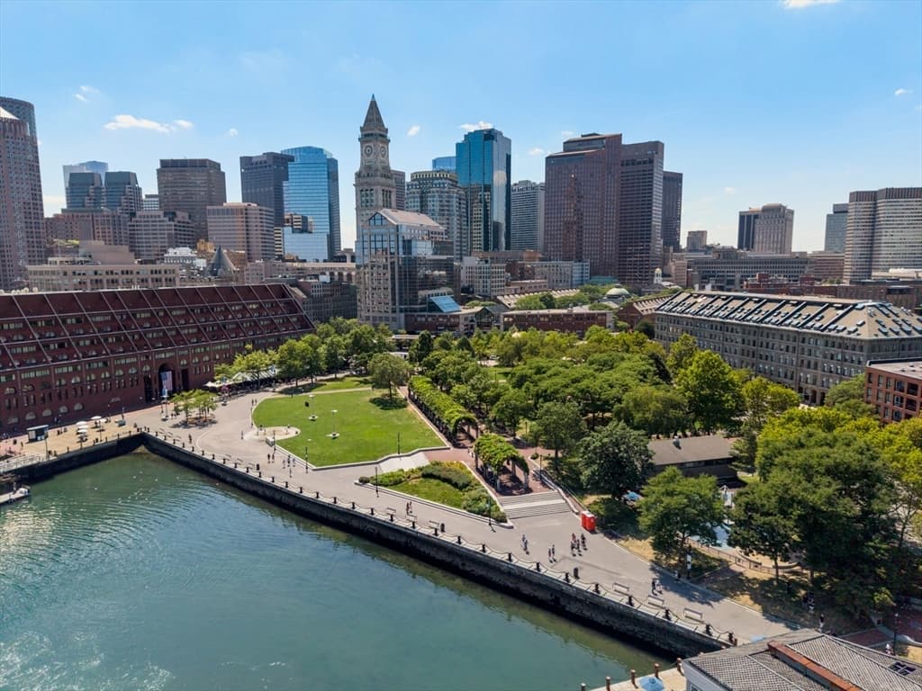 Condominium at 40 Commercial Wharf # 40, Boston MA 02110, Boston, photo 17 of 20