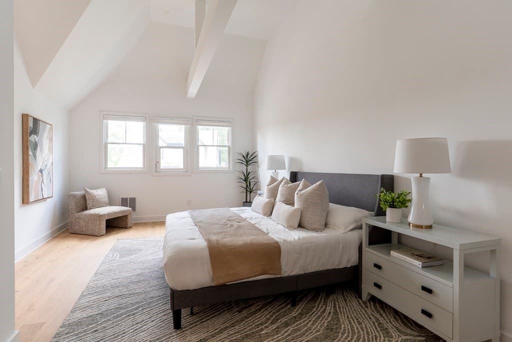 177 Thorndike St # 1, Brookline MA 02446 photo 23