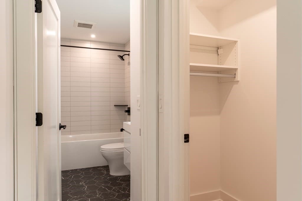 177 Thorndike St # 1, Brookline MA 02446 photo 38