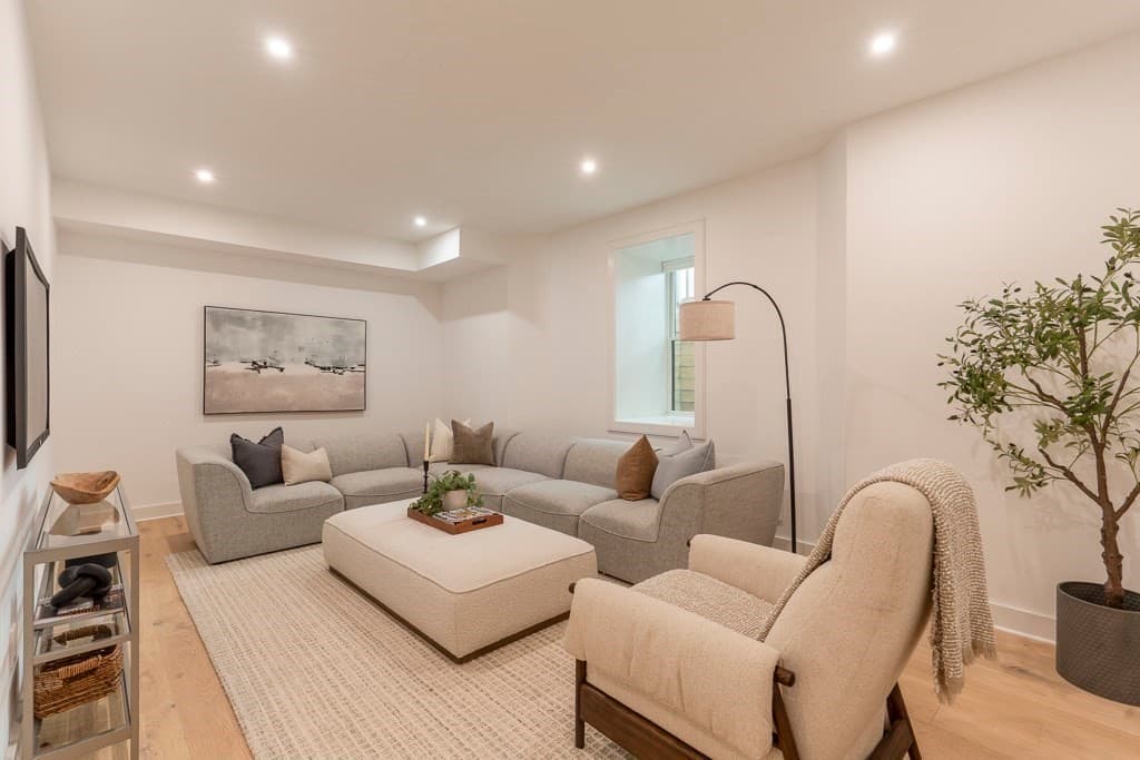 177 Thorndike St # 1, Brookline MA 02446 photo 33