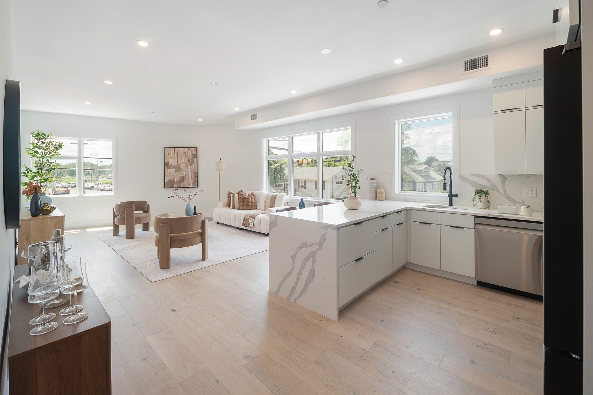 Condominium at 140 Shirley Street # 250, Winthrop MA 02152, Winthrop, photo 10 of 24