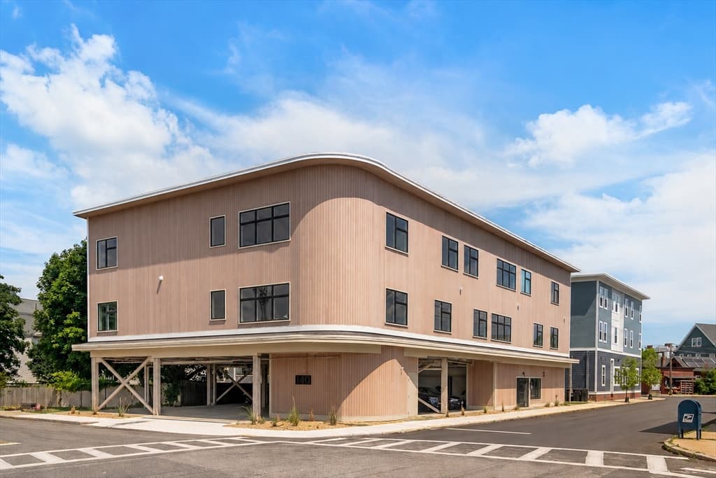 140 Shirley Street # 330, Winthrop MA 02152