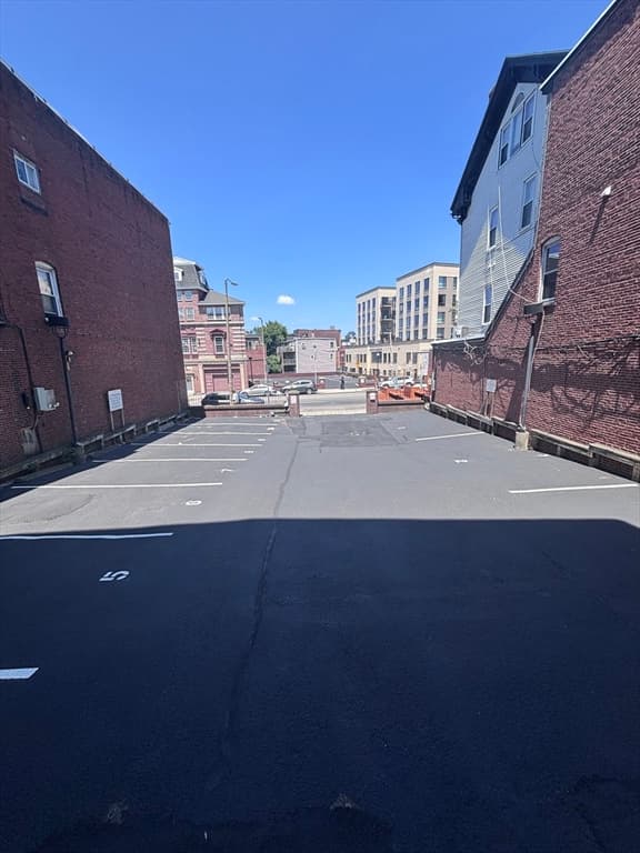 120 Dorchester St, Boston MA 02127