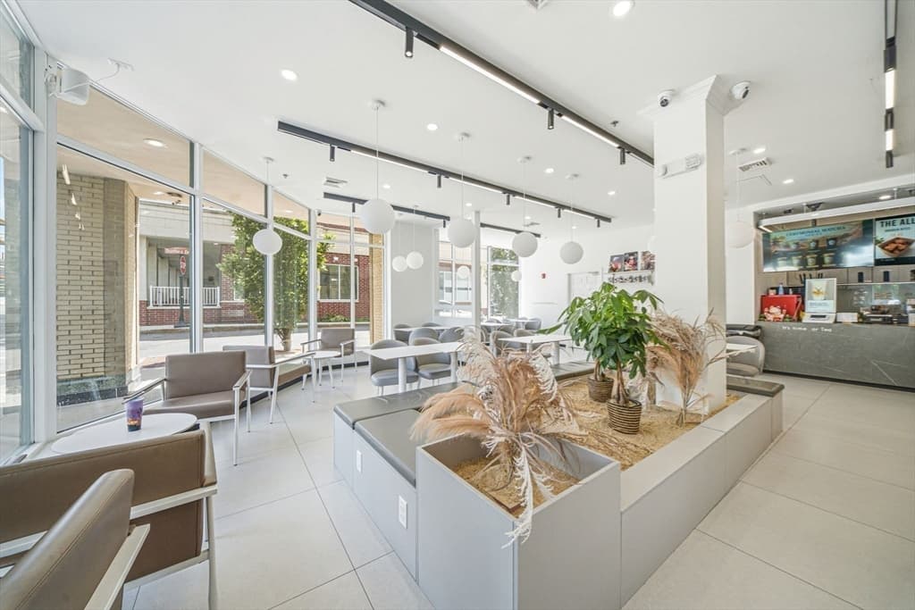 1515 Hancock Street, Quincy MA 02169