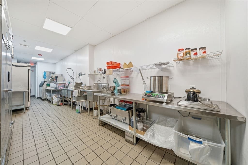 1515 Hancock Street, Quincy MA 02169 photo 11