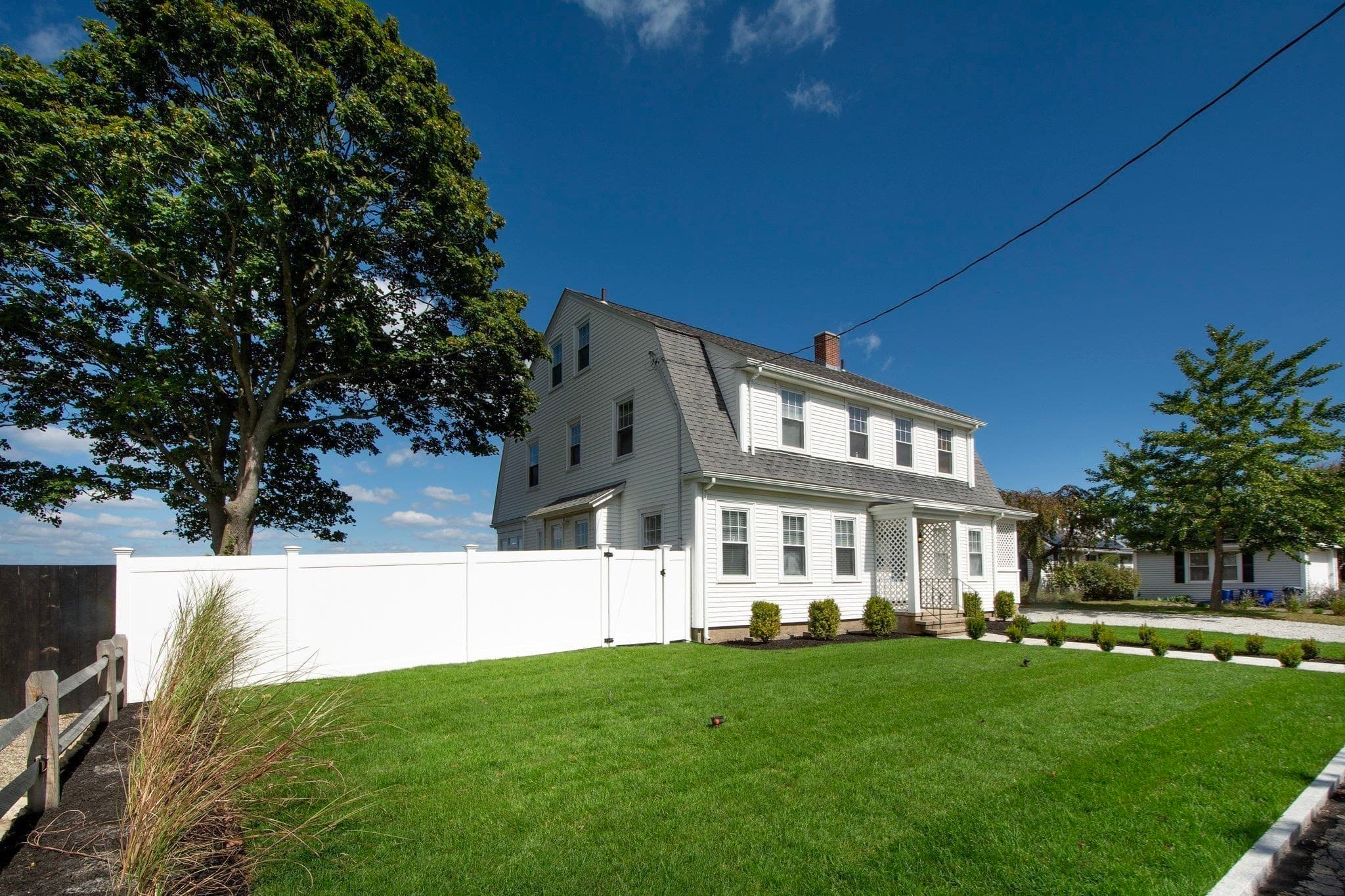 Single Family Residence at 90 Shore Avenue, Quincy MA 02169, photo 5 of 39