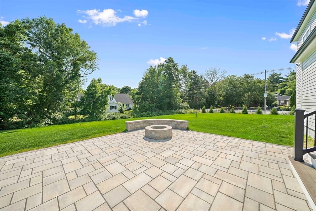 Single Family Residence at 9 Cervelli Farm Dr, Hanover MA 02339, Hanover, photo 31 of 36