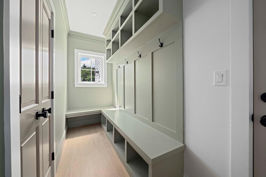 Single Family Residence at 9 Cervelli Farm Dr, Hanover MA 02339, Hanover, photo 29 of 36